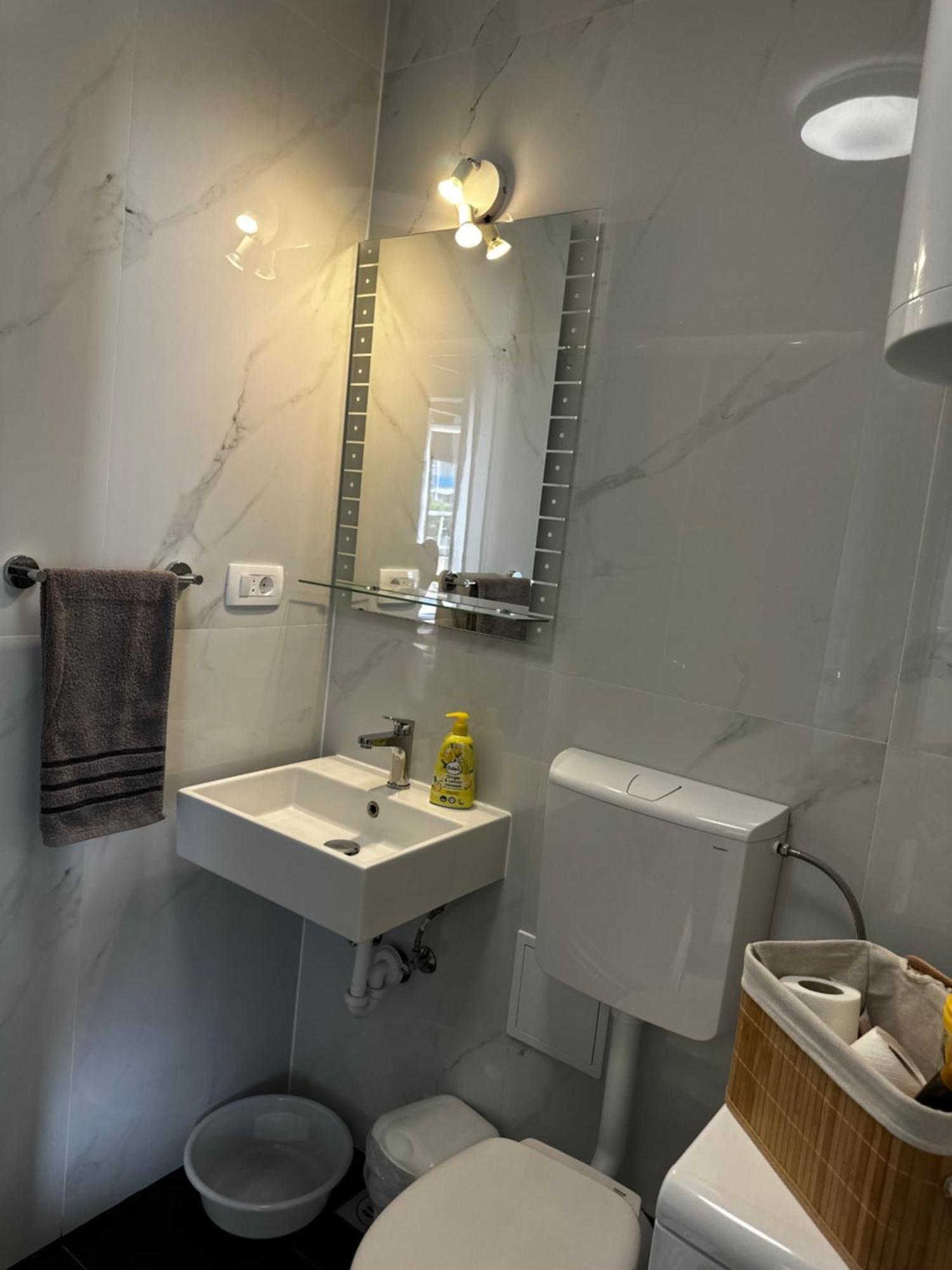 Apartman FOX Split Bagian luar foto