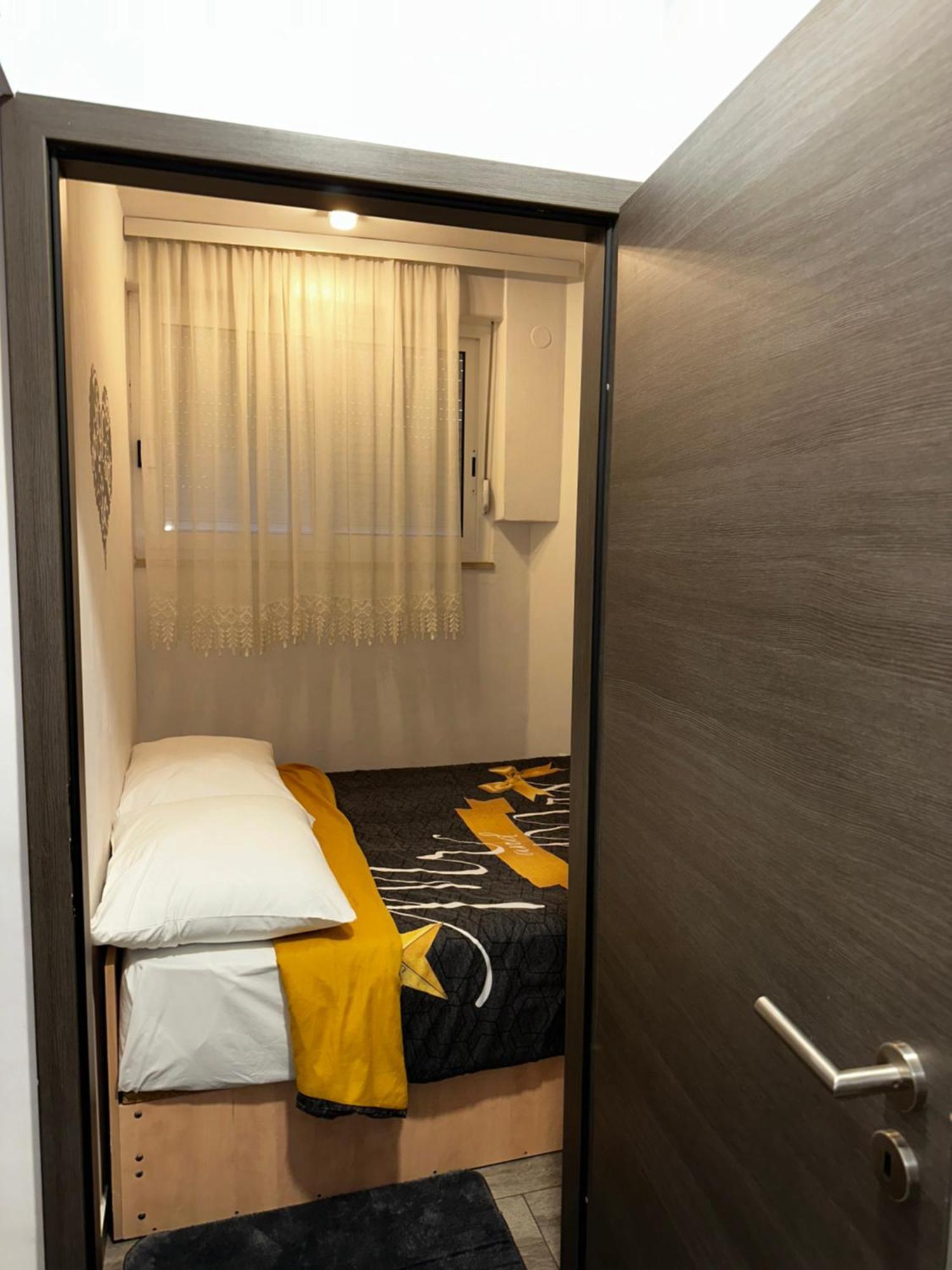 Apartman FOX Split Bagian luar foto